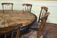 Jupe dining table and chair set