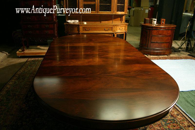 Round Dining Room Table with Leaf