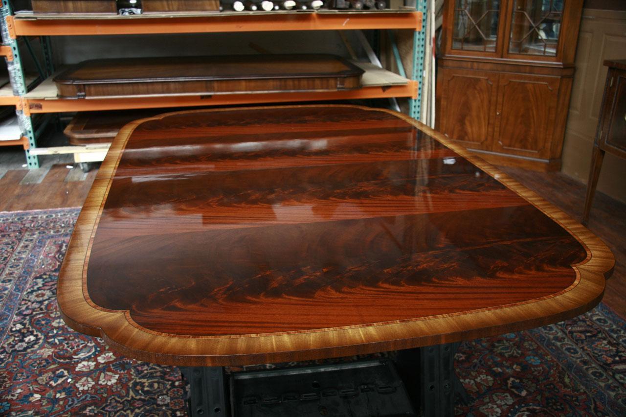 Antique Duncan Phyfe Dining Table