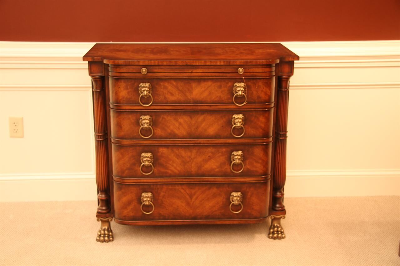 High end Regency style chest of drawers with slide out tray. Buffet