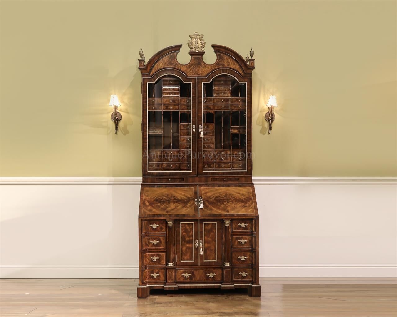 Mahogany Secretrary Desk ~ Luxurious High-end Antique Reproduction Desk
