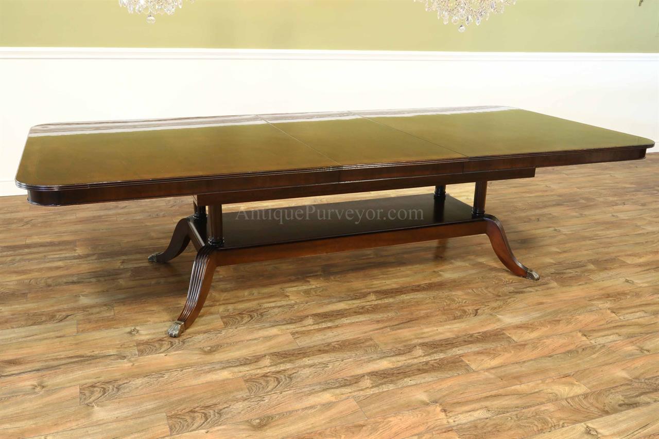 expandable mahogany pedestal dining table