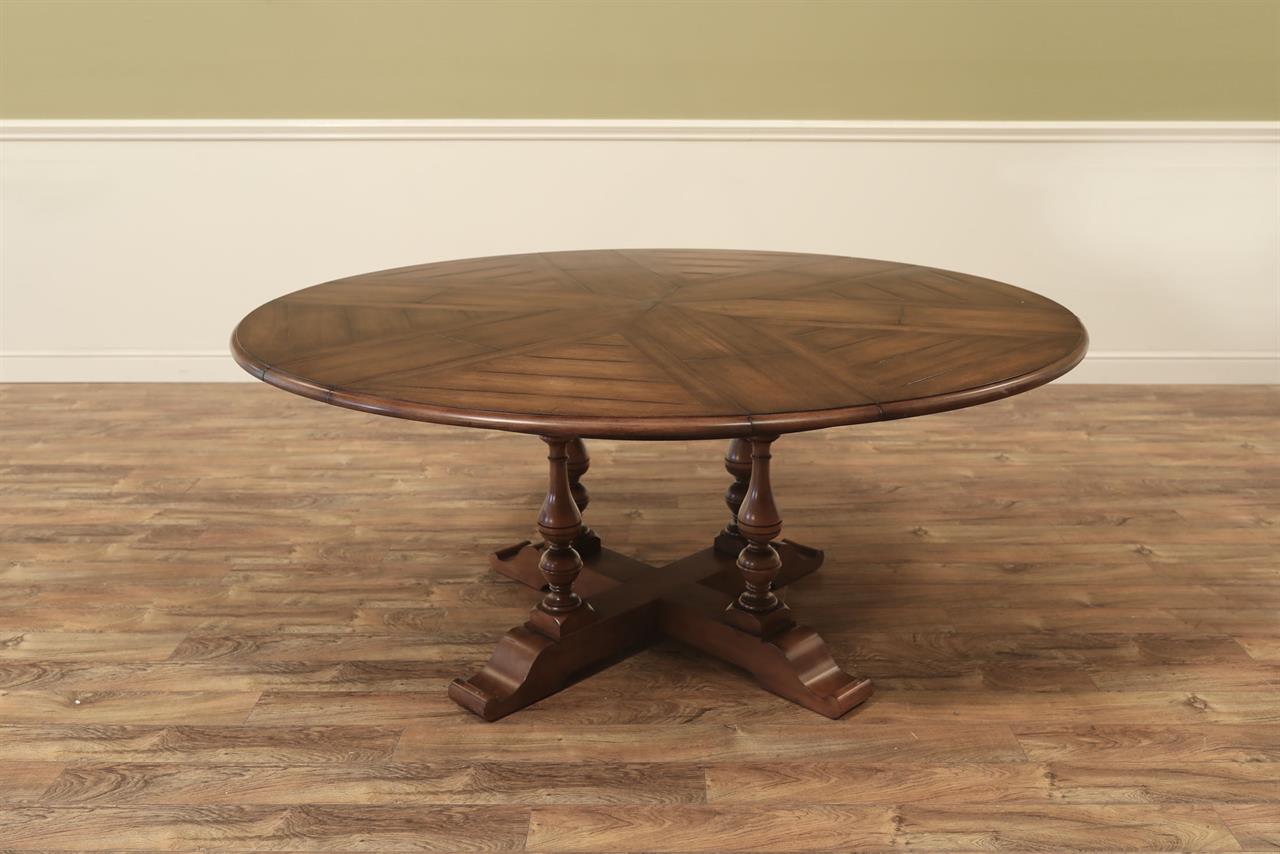 Encore IHF 78-42 Jupe Table with matching leather chairs in background