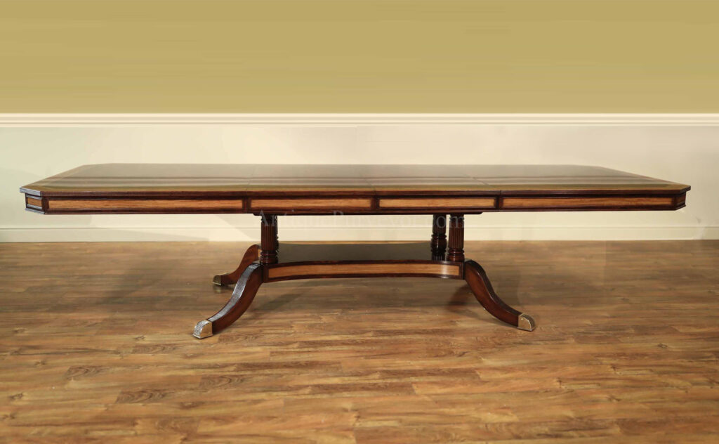 Furniture Store: Traditional Office and Dining Furniture