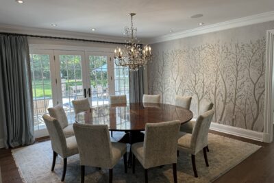 70 to 87 Round to round dining table by Baker Furniture, Pre-owned round formal mahogany dining table seats 10-12 people