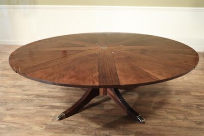 Vintage/Restored Baker Furniture "Stately Homes" Mahogany "Capstan" Spinning 71-88 in Jupe Dining Table.