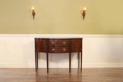 Hepplewhite-Style Mahogany Sideboard with Swirl Mahogany Doors and Pencil Legs