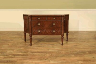 Traditional Mahogany Sideboard with Tapering & Fluted Baluster Columns