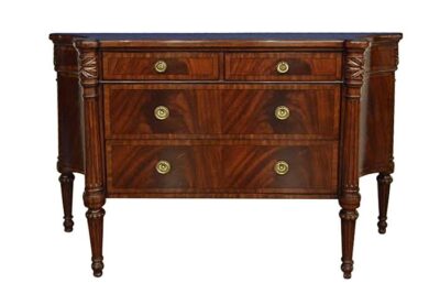 Traditional Mahogany Sideboard with Tapering & Fluted Baluster Columns