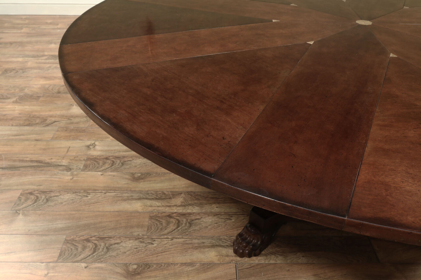 Solid Wood Round Dining Table by Oscar De La Renta - Image 16