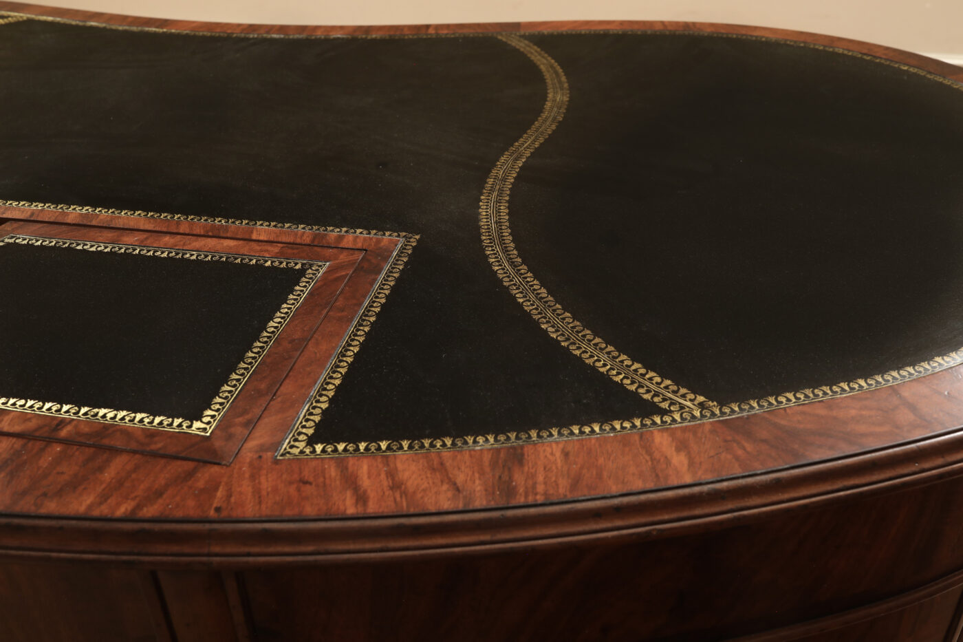 Kidney Shaped Desk with Optional Monitor Lift - Image 6