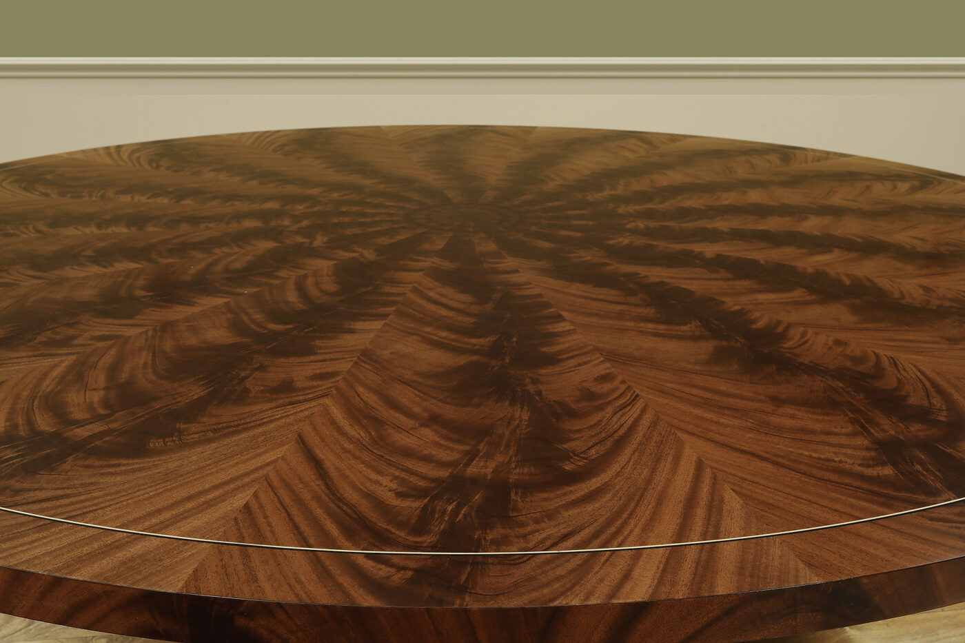 90" Round Mahogany Dining Table for Seating 10-12 People BROWN finish - Image 4