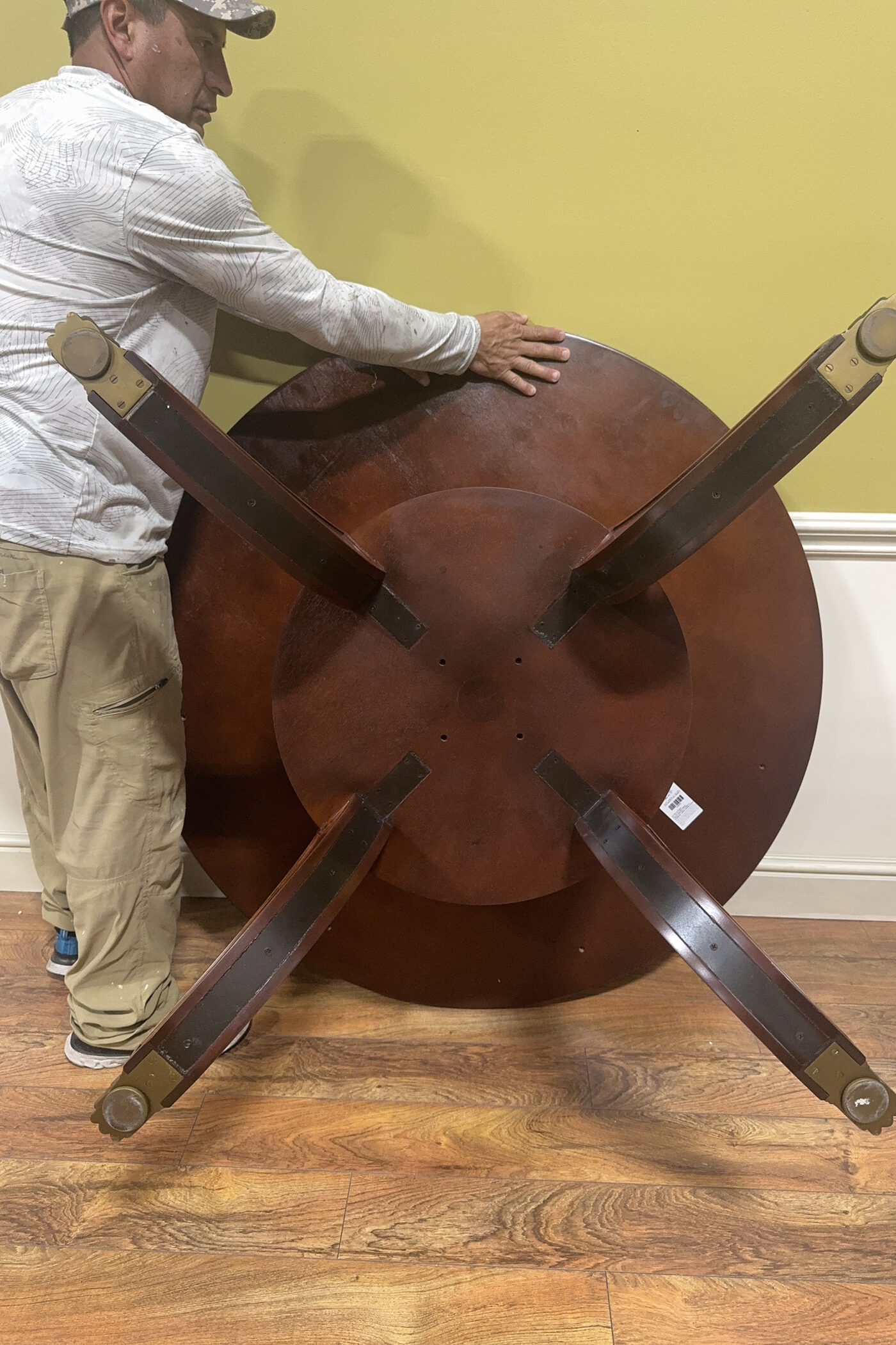 90" Round Mahogany Dining Table for Seating 10-12 People BROWN finish - Image 22