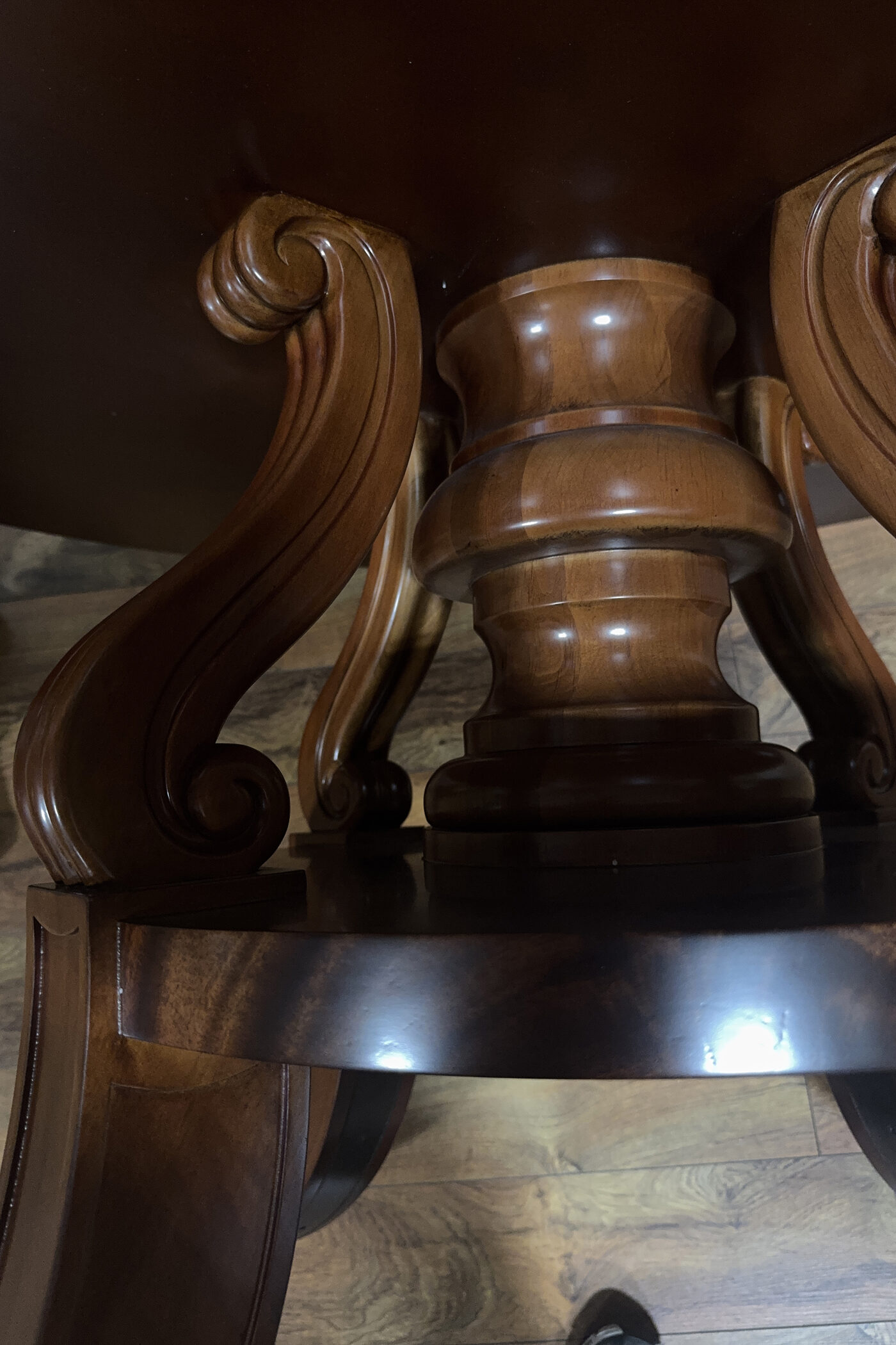 90" Round Mahogany Dining Table for Seating 10-12 People BROWN finish - Image 20