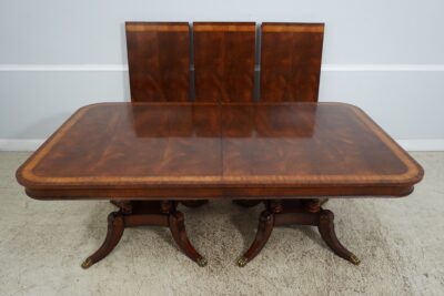 Henredon Aston Court Dining Table